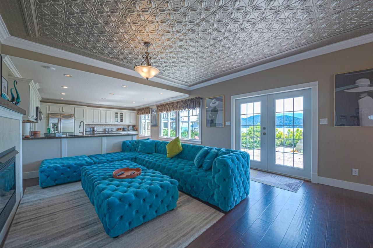فيلا Iconic 3-Story Waterfront 'Marina House' W/ View جيبسون المظهر الخارجي الصورة